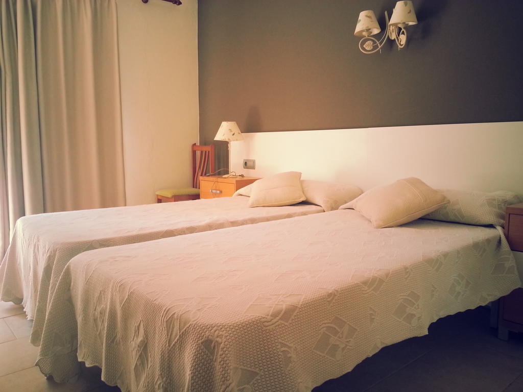 Hostal Cala Boix Es Canar  Room photo