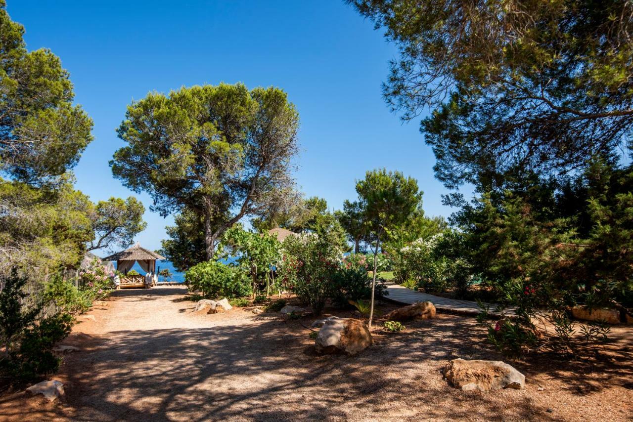 Hostal Cala Boix Es Canar  Exterior photo