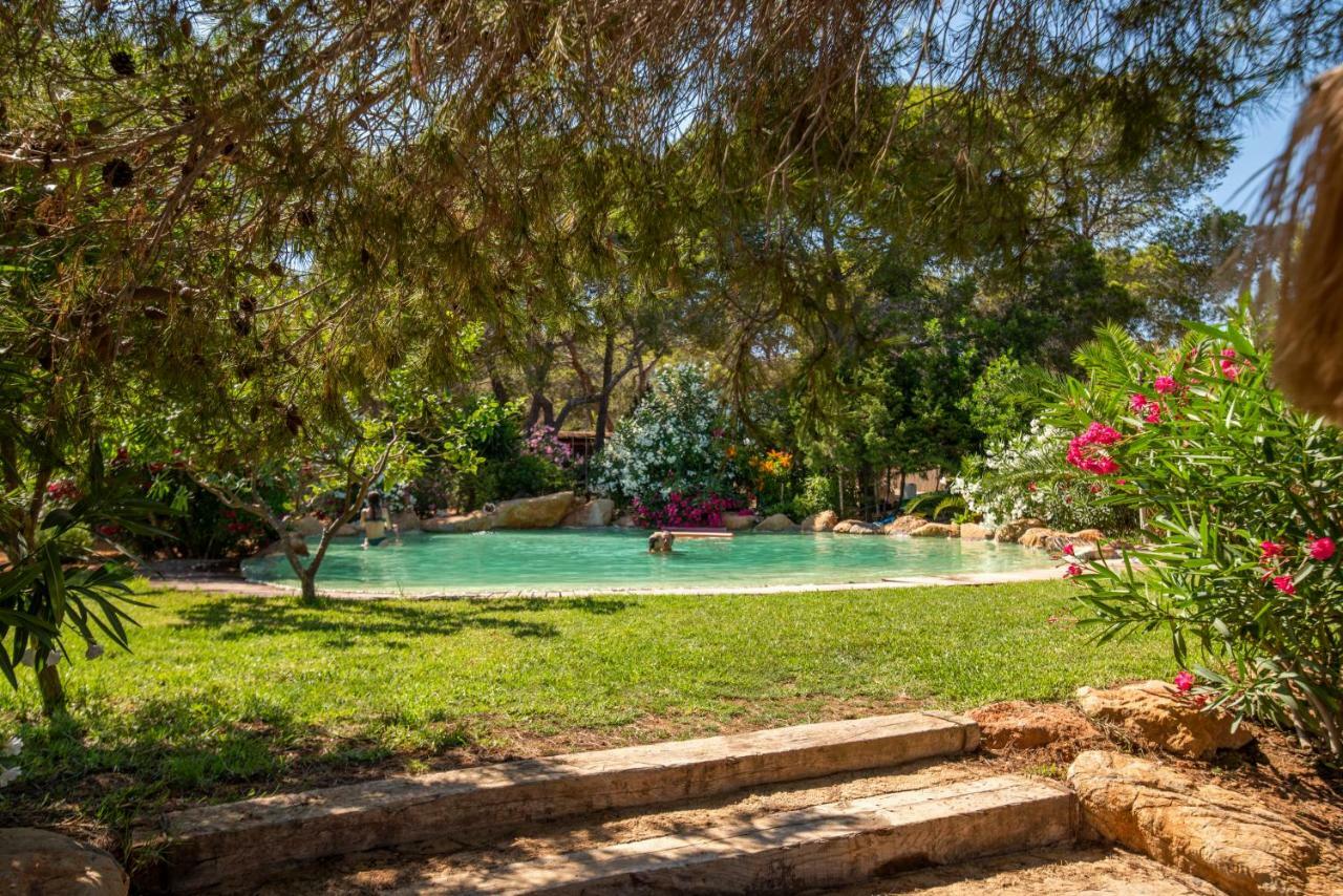Hostal Cala Boix Es Canar  Exterior photo